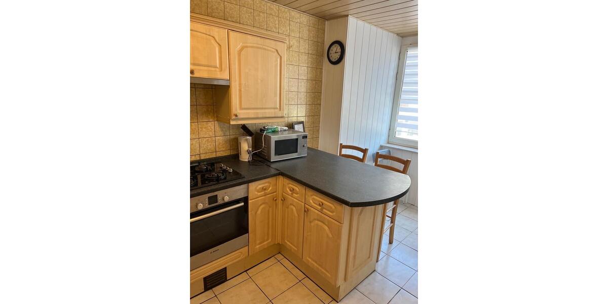 Etagenwohnung Nürnberg Gleißhammer - 4 Zimmer, 90 m&sup2;, 360&euro; | Angebot:25983263