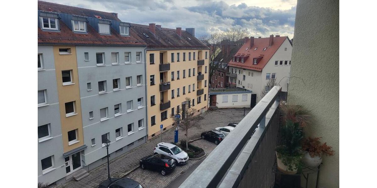 Etagenwohnung Nürnberg - 3 Zimmer, 85 m&sup2;, 1.450&euro; | Angebot:25641021