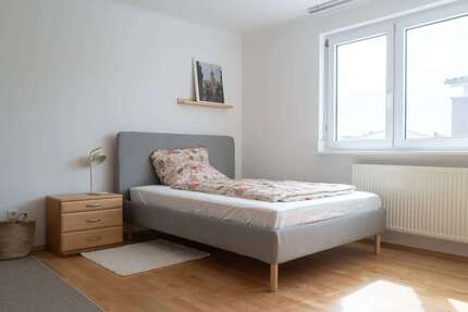 Zimmer Herzogenaurach Herzo Base - 750&euro; | Angebot:27562719