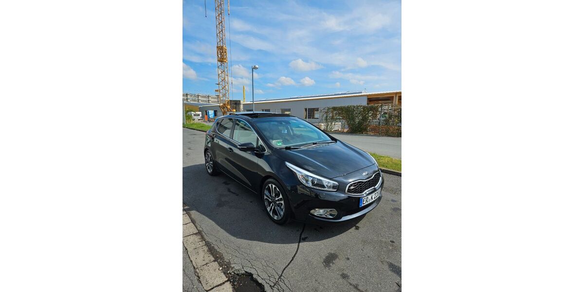 Kia ceed / Ceed 146.000 km 8.200 &euro; Erlangen 91058
