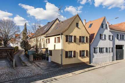 Haus Fürth Eigenes Heim - 3 Zimmer, 83 m&sup2;, 249.000&euro; | Angebot:26120115