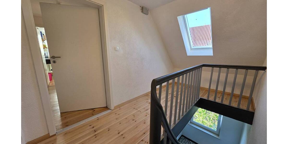 Doppelhaushälfte Emskirchen - 7 Zimmer, 177 m&sup2;, 395.000&euro; | Angebot:26658322