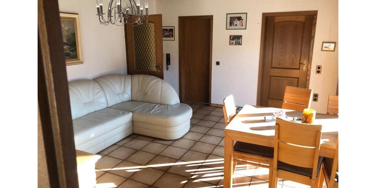 Erdgeschoßwohnung Zirndorf - 3 Zimmer, 100 m&sup2;, 1.200&euro; | Angebot:26546288