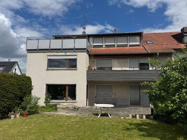 Einfamilienhaus Erlangen Erlangen-Süd Süd - 12 Zimmer, 333 m&sup2;, 848.000&euro; | Angebot:26929710