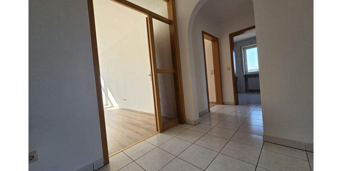 Etagenwohnung Roth Bernlohe - 4 Zimmer, 104 m&sup2;, 292.000&euro; | Angebot:25745295