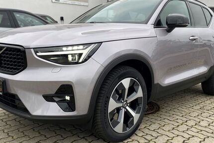 Volvo XC40 9.999 km 41.950 &euro; Fürth 90765