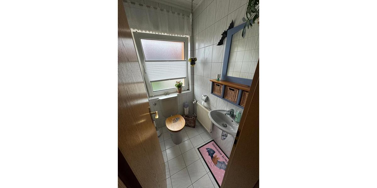 Etagenwohnung Roth - 3 Zimmer, 86 m&sup2;, 800&euro; | Angebot:25925060