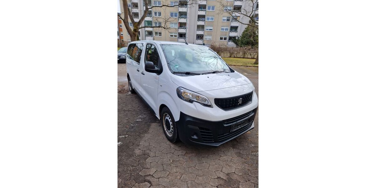 Peugeot Traveller 73.700 km 18.190 &euro; Nürnberg 90473