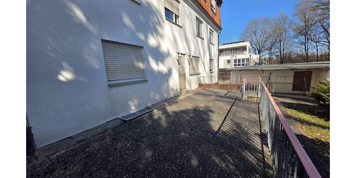 Terrassenwohnung Fürth Weststadt - 4 Zimmer, 125 m&sup2;, 1.200&euro; | Angebot:25779104