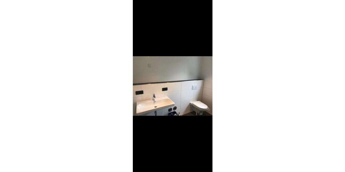 Erdgeschoßwohnung Nürnberg Almoshof - 2.5 Zimmer, 82 m&sup2;, 950&euro; | Angebot:26594086