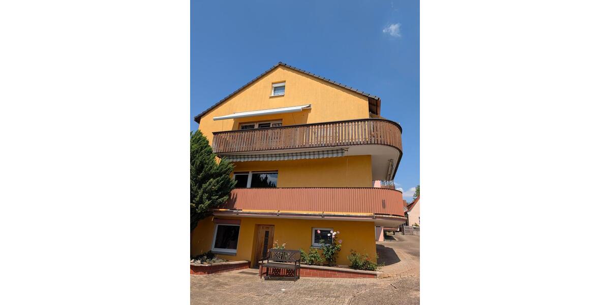 Etagenwohnung Roth - 3 Zimmer, 86 m&sup2;, 800&euro; | Angebot:25925060