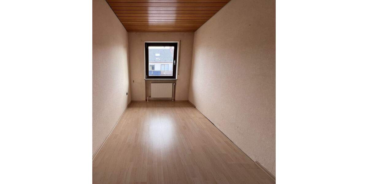 Reihenmittelhaus Nürnberg Eibach - 4 Zimmer, 110 m&sup2;, 399.000&euro; | Angebot:25678158