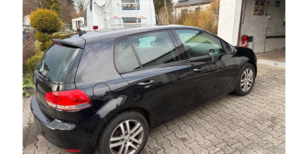 VW Golf 131.343 km 4.750 &euro; Nürnberg 90455