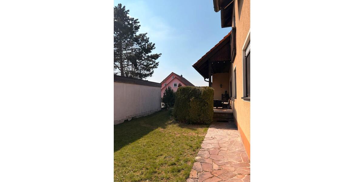 Mehrfamilienhaus, Wohnhaus Markt Erlbach - 10 Zimmer, 282 m&sup2;, 590.000&euro; | Angebot:26481962