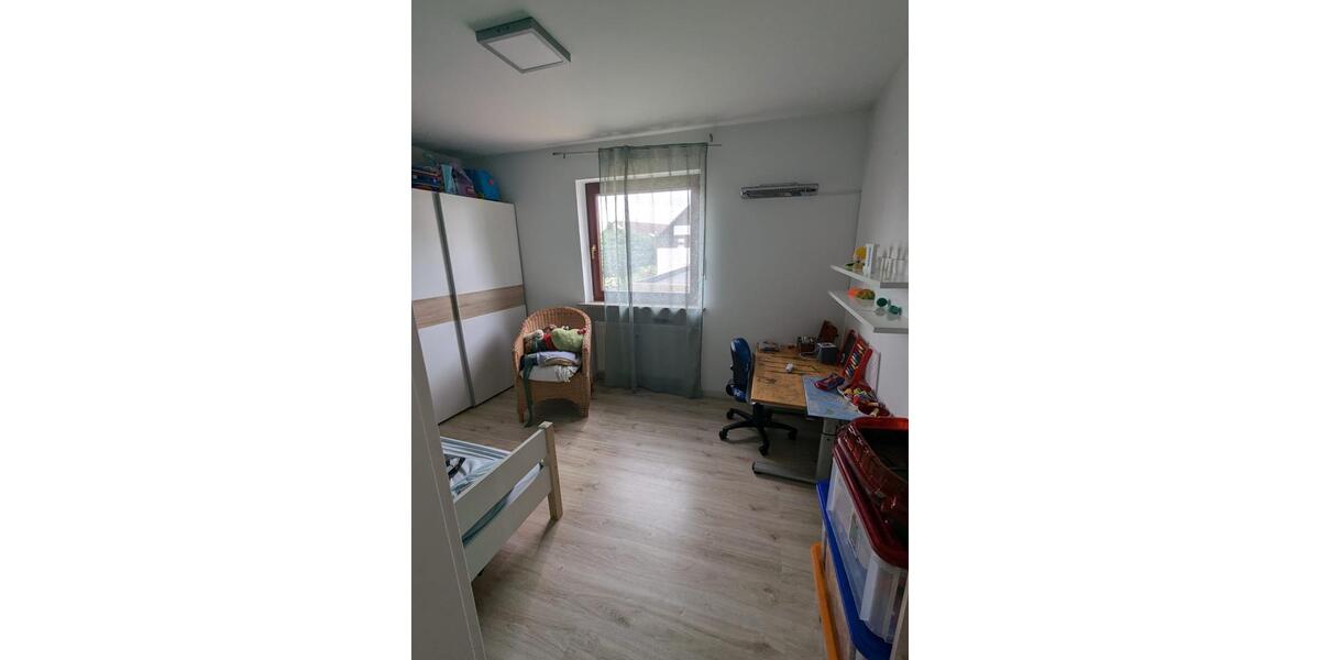 Terrassenwohnung Aurachtal - 3.5 Zimmer, 95 m&sup2;, 1.300&euro; | Angebot:25883187