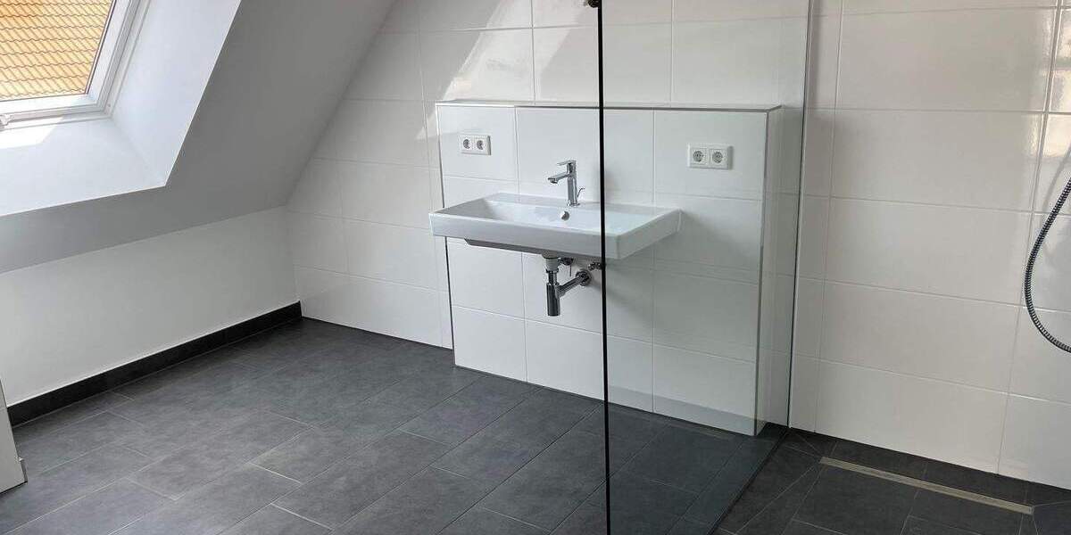 Doppelhaushälfte Markt Erlbach Eschenbach - 5 Zimmer, 121 m&sup2;, 1.690&euro; | Angebot:25666569