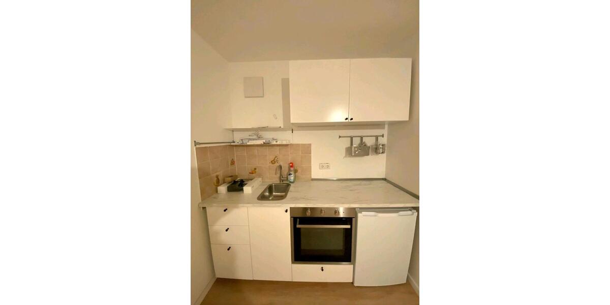 Etagenwohnung Nürnberg Schnepfenreuth - 1 Zimmer, 25 m&sup2;, 595&euro; | Angebot:25944339