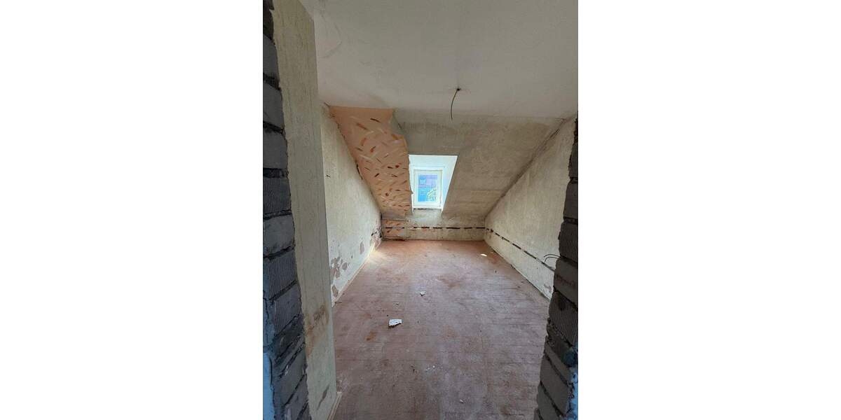 Reihenmittelhaus Nürnberg Thon - 9 Zimmer, 110 m&sup2;, 470.000&euro; | Angebot:25877148