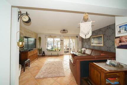 Gepflegtes Reihenmittelhaus in bevorzugter Lage und ruhiger Umgebung - Haus Nürnberg 10809564000 | Angebot:25806883