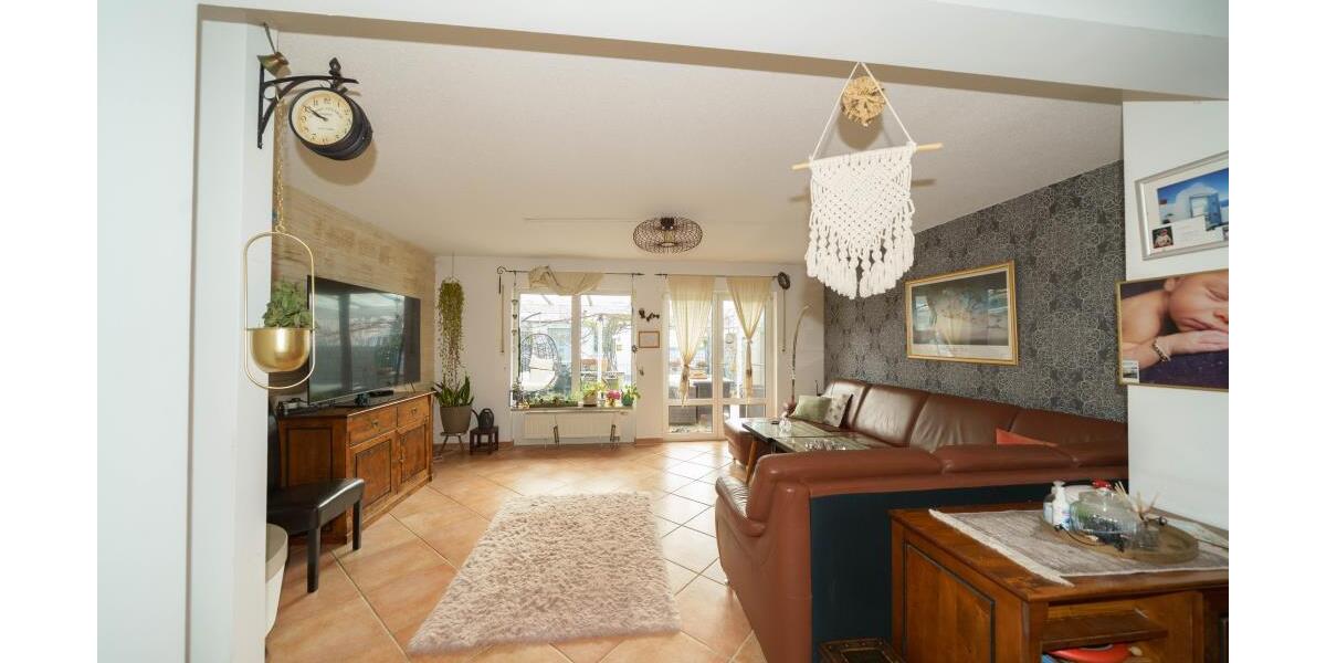 Gepflegtes Reihenmittelhaus in bevorzugter Lage und ruhiger Umgebung - Reihenmittelhaus Nürnberg 10809564000 | Angebot:25806883