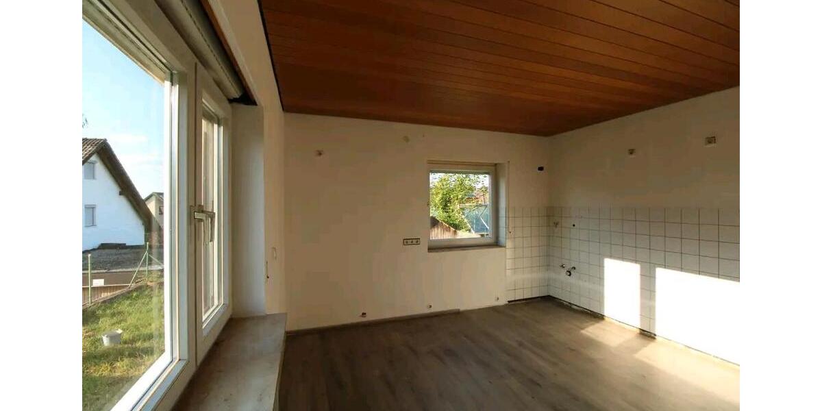 Terrassenwohnung Pyrbaum - 3 Zimmer, 98 m&sup2;, 1.150&euro; | Angebot:26551193
