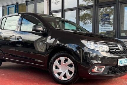 Dacia Sandero 66.680 km 8.740 &euro; Fürth 90763