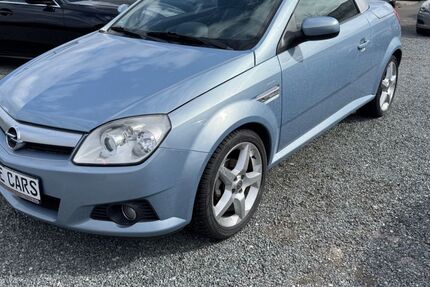 Opel Tigra 153.000 km 2.490 &euro; Nürnberg 90431