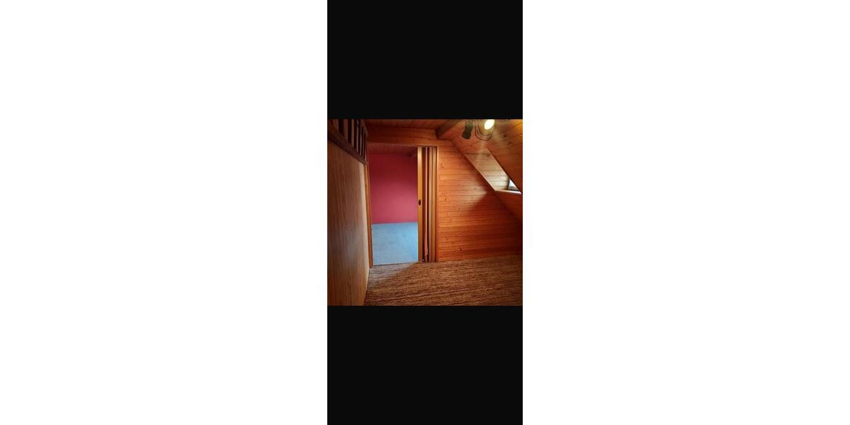 Reihenhaus Zirndorf - 5 Zimmer, 120 m&sup2;, 1.450&euro; | Angebot:27624280
