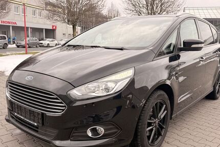 Ford S-Max 124.000 km 15.990 &euro; Fürth 90763