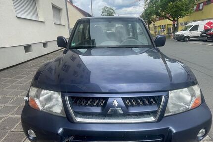 Mitsubishi Pajero 260.000 km 1.400 &euro; Nürnberg 90439