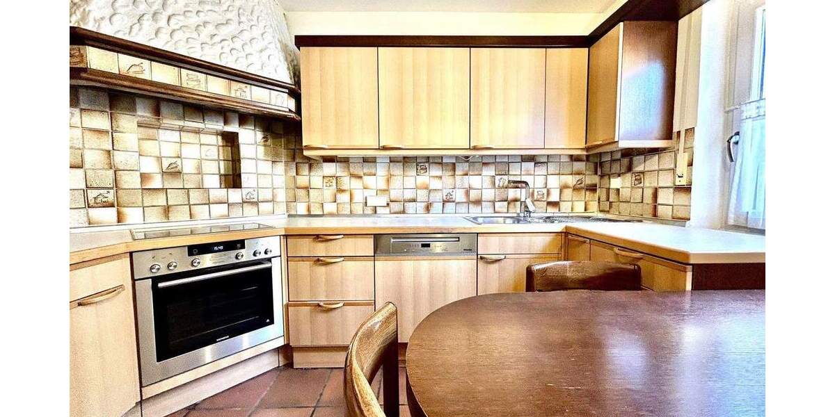 Reihenmittelhaus Fürth Unterfarrnbach - 5 Zimmer, 133 m&sup2;, 399.000&euro; | Angebot:25702761