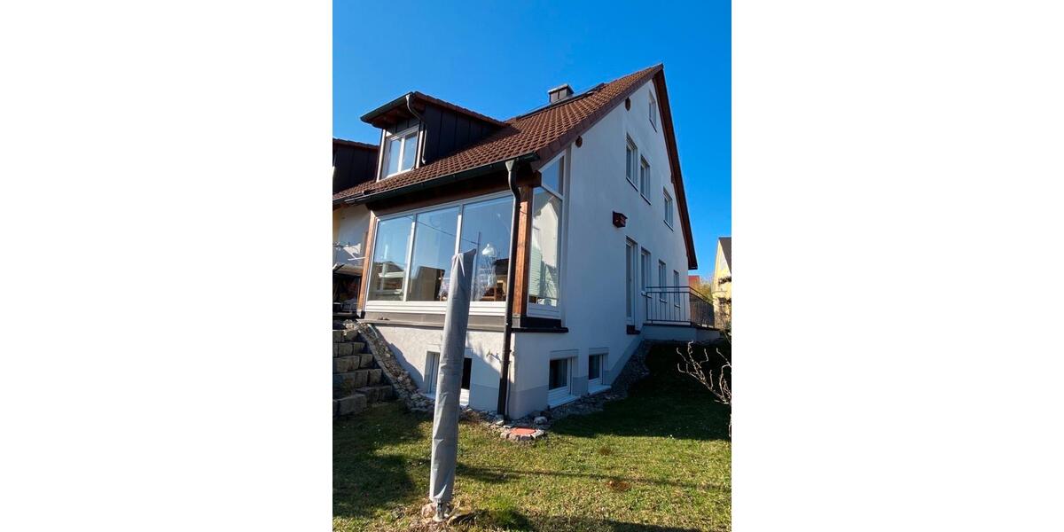 Doppelhaushälfte Erlangen Alterlangen - 7 Zimmer, 140 m&sup2;, 1.900&euro; | Angebot:25989334