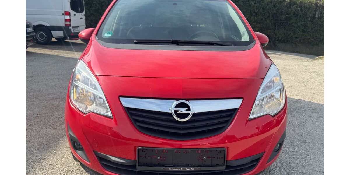 Opel Meriva 157.000 km 2.300 &euro; Nürnberg 90431