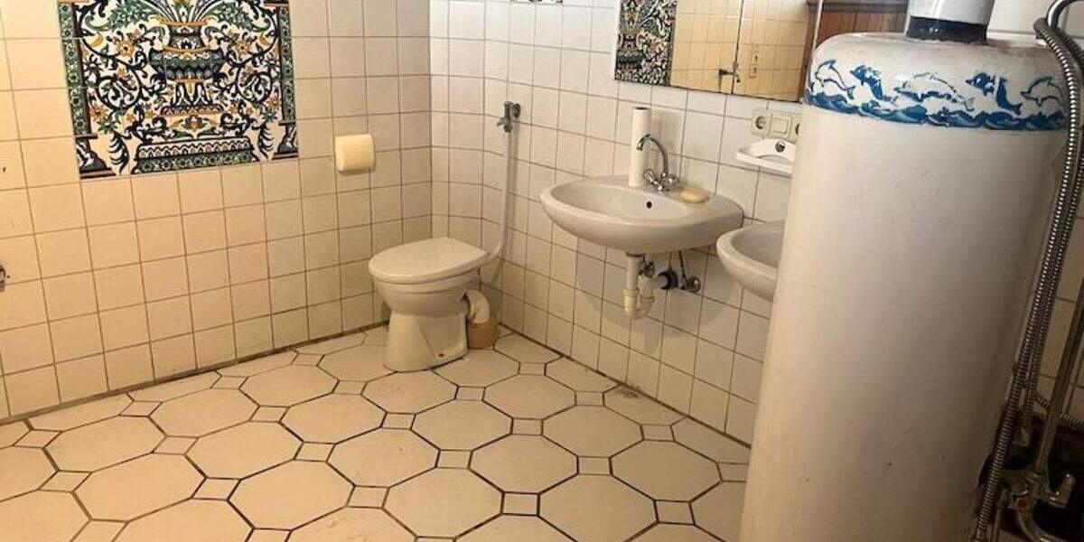 Bauernhaus, Landhaus Weißenohe - 5 Zimmer, 200 m&sup2;, 270.000&euro; | Angebot:25735689