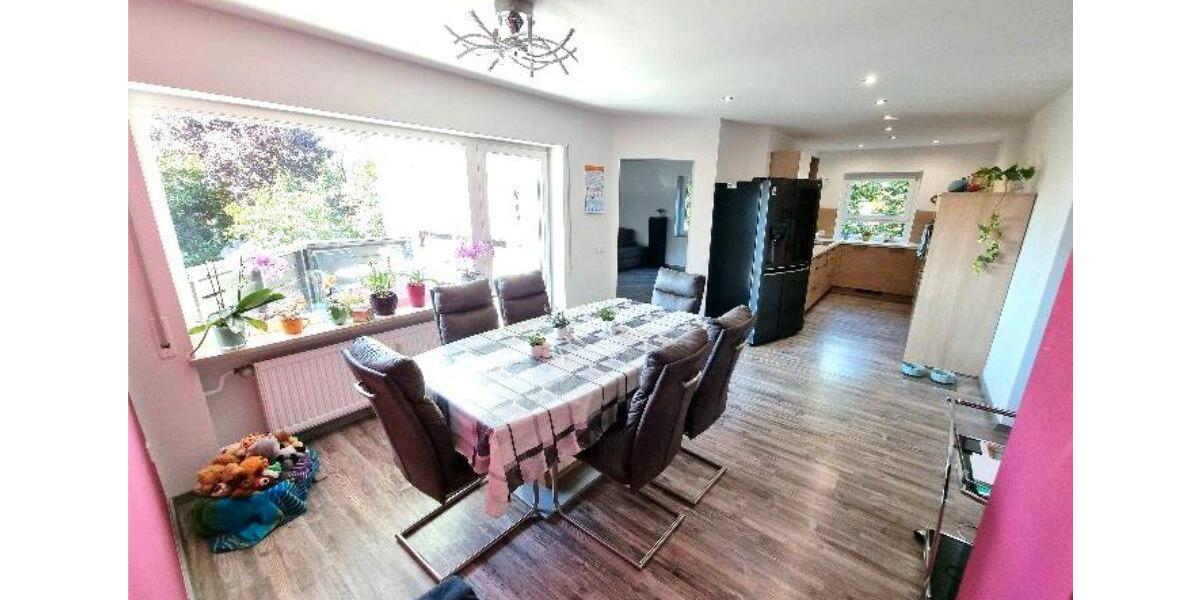 Maisonettenwohnung Veitsbronn - 6 Zimmer, 180 m&sup2;, 525.000&euro; | Angebot:26749797