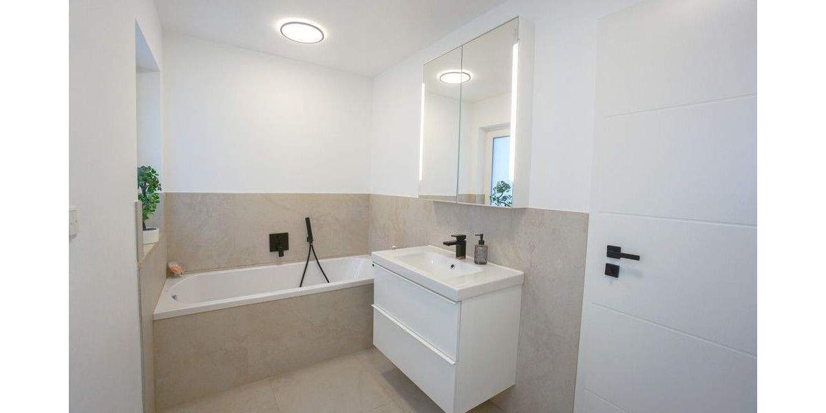 Doppelhaushälfte Fürth Stadeln - 5 Zimmer, 118 m&sup2;, 649.000&euro; | Angebot:25672893