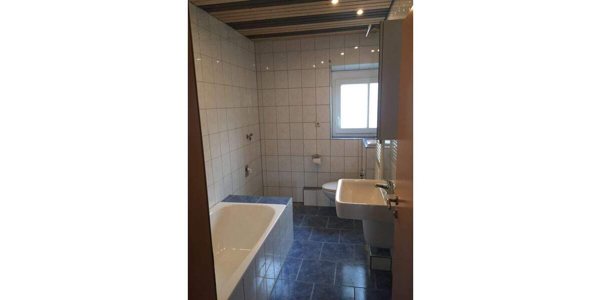 Etagenwohnung Weisendorf - 3 Zimmer, 93 m&sup2;, 945&euro; | Angebot:25835215