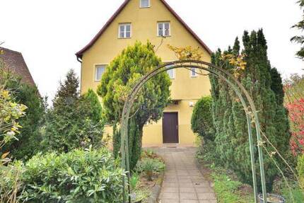 Haus Buckenhof - 1 Zimmer, 189 m&sup2;, 699.000&euro; | Angebot:25697760