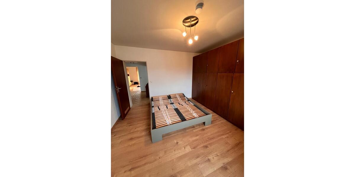 Etagenwohnung Nürnberg Erlenstegen - 2 Zimmer, 72 m&sup2;, 950&euro; | Angebot:25901733