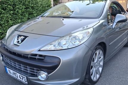 Peugeot 207 145.800 km 990 &euro; Nürnberg 90439