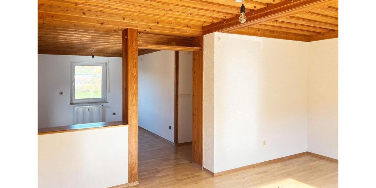 Etagenwohnung Diespeck - 3 Zimmer, 96 m&sup2;, 799&euro; | Angebot:25975627