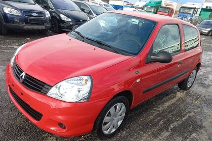 Renault Clio 138.549 km 3.499 &euro; Nürnberg 90431