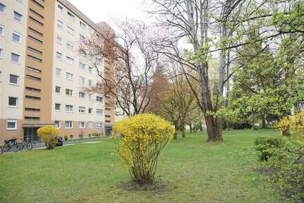 Wohnung Nürnberg Zerzabelshof - 2 Zimmer, 70 m&sup2;, 695&euro; | Angebot:27305931