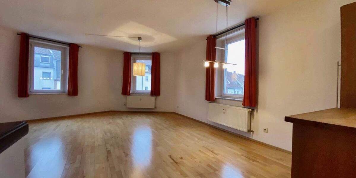 Etagenwohnung Nürnberg Mögeldorf - 4 Zimmer, 108 m&sup2;, 375.000&euro; | Angebot:25734063