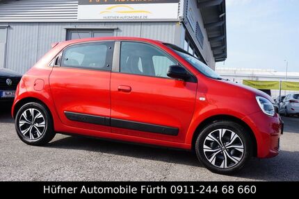 Renault Twingo 8.111 km 12.222 &euro; Fürth 90763