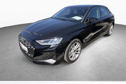 Audi A3 33.850 km 27.490 &euro; Roth 91154