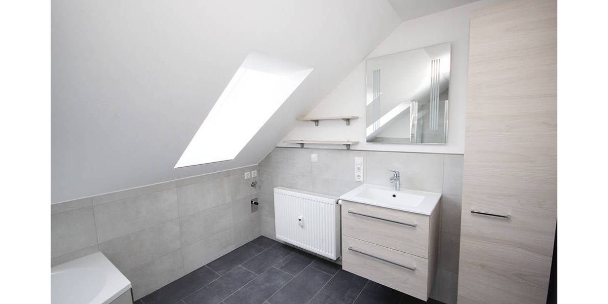 Etagenwohnung Feucht - 3 Zimmer, 78 m&sup2;, 249.000&euro; | Angebot:25995758