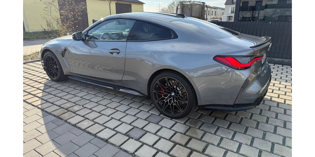 BMW M4 14.700 km 75.950 &euro; Wendelstein 90530