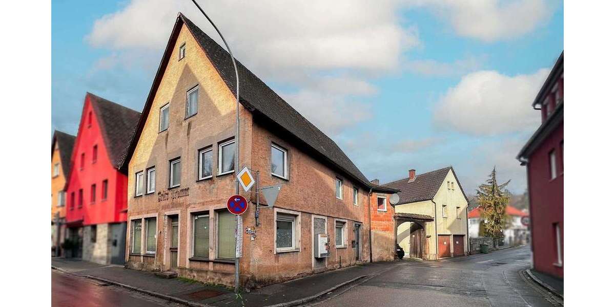 Einfamilienhaus Wilhermsdorf - 6 Zimmer, 220 m&sup2;, 235.000&euro; | Angebot:25325779
