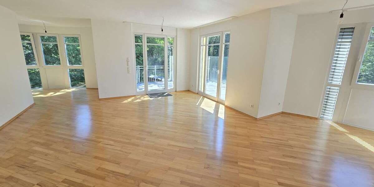 Etagenwohnung Fürth Atzenhof - 3 Zimmer, 116 m&sup2;, 1.349&euro; | Angebot:26943767